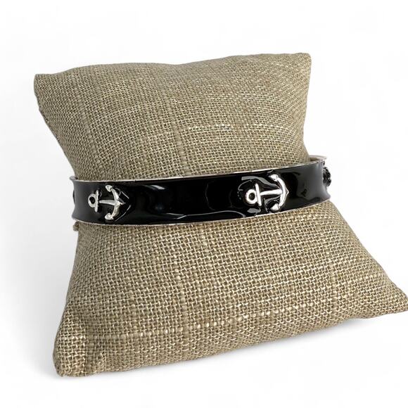 J Crew Anchor Bangle Bracelet Black Enamel Silver Tone Nautical Rockabilly - Picture 2 of 4